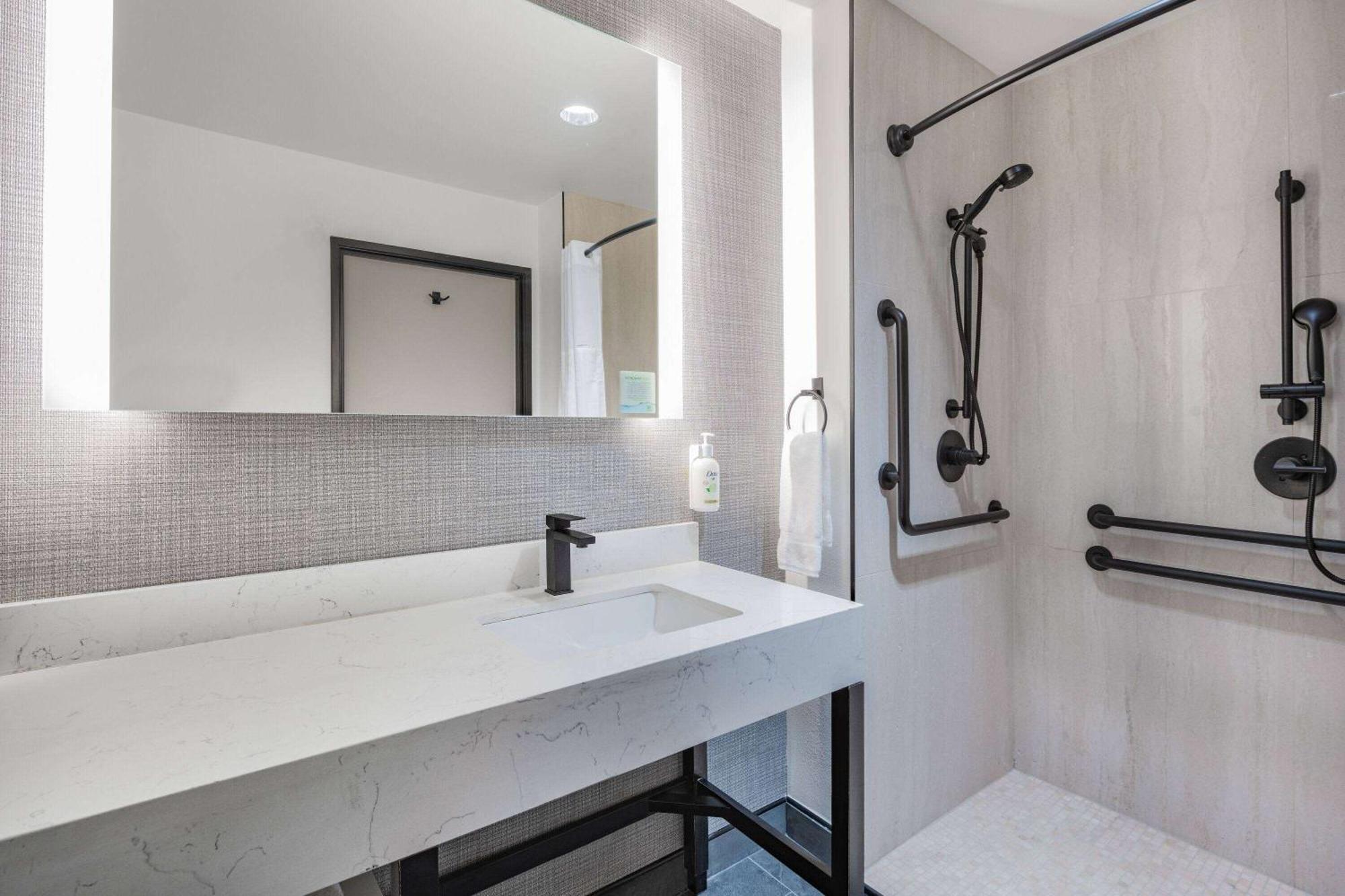 La Quinta Inn & Suites By Wyndham Yucaipa Εξωτερικό φωτογραφία