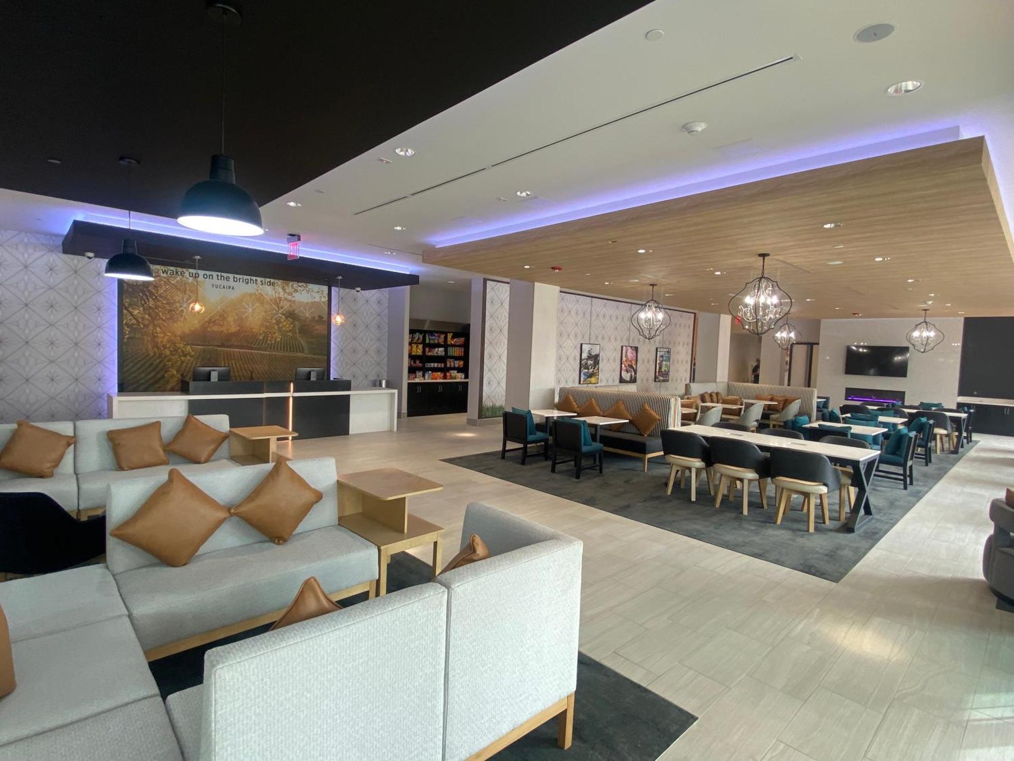 La Quinta Inn & Suites By Wyndham Yucaipa Εξωτερικό φωτογραφία