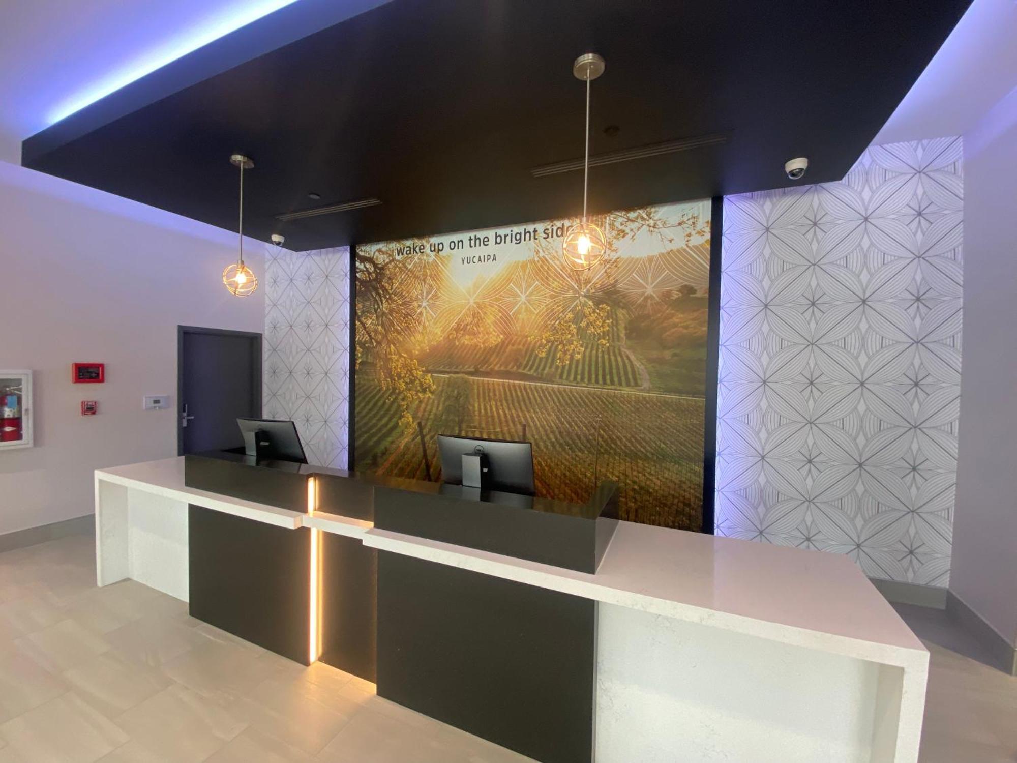 La Quinta Inn & Suites By Wyndham Yucaipa Εξωτερικό φωτογραφία